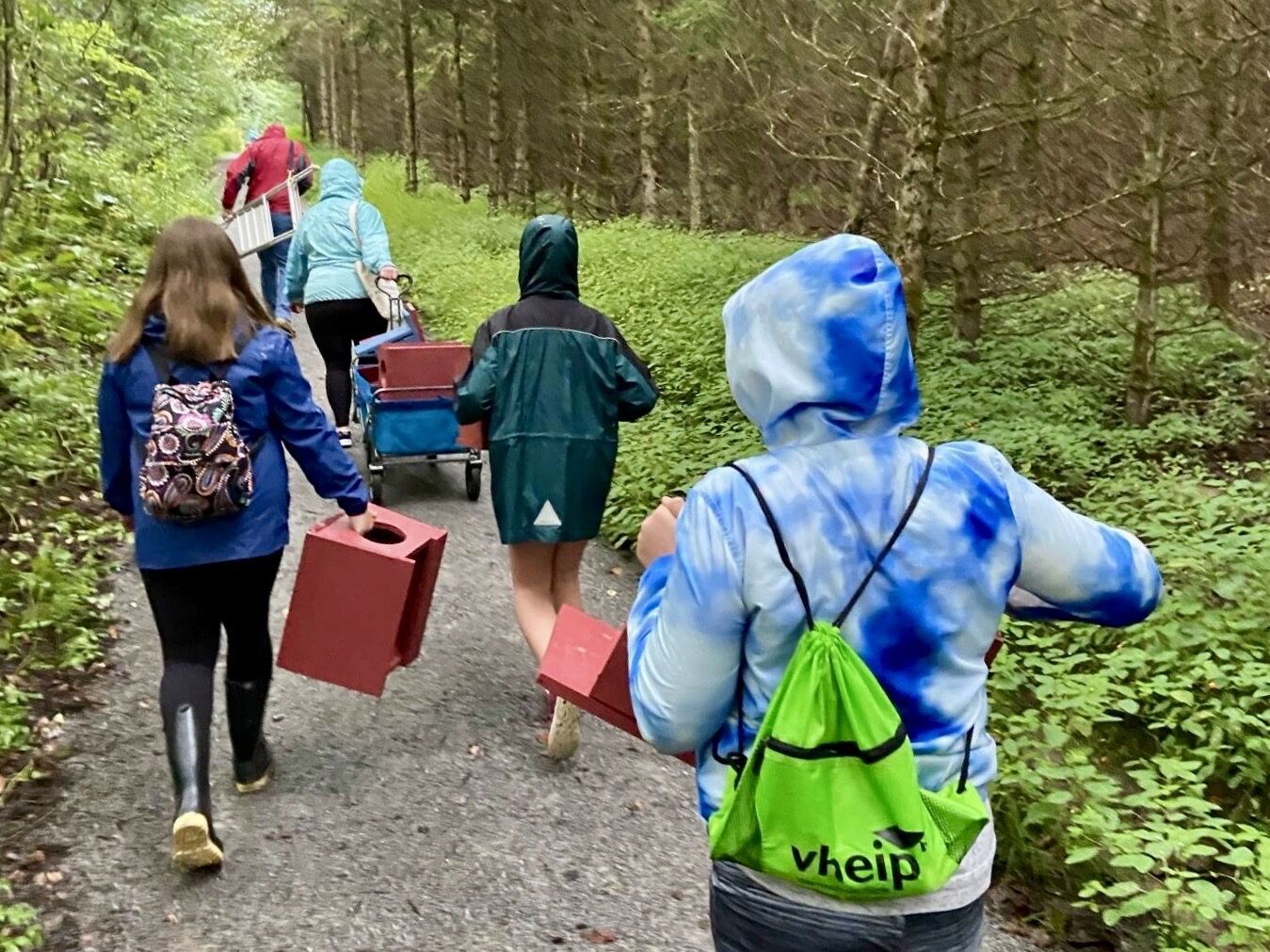 Girl Scout birdhouse walk